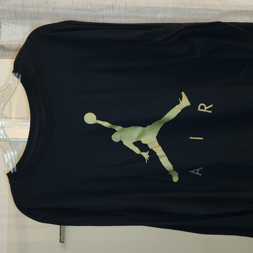 Air Jordan Long Sleeve Shirt